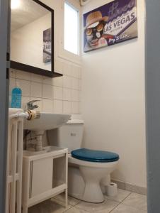 Ванна кімната в Studio sortie autoroute Besançon - Bestprice