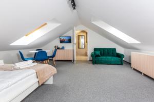 Postel nebo postele na pokoji v ubytování KASHUBIAN Resort + 37 fotografií