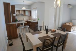 Kuchyňa alebo kuchynka v ubytovaní Renting House GALINI