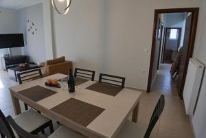 Posedenie v ubytovaní Renting House GALINI