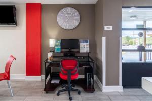 Gallery image of Econo Lodge in Crestview