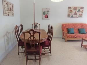 Posedenie v ubytovaní PARQUE MOTA - AlquIler solo a familias