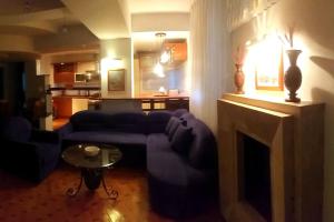 バクーにあるSea View Apartment in the Center of Baku!のギャラリーの写真