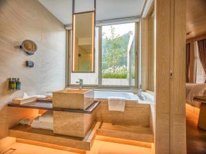 Hotel MYS Khao Yai的休息区