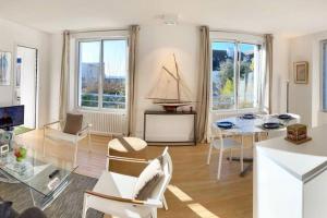 Posedenie v ubytovaní Appartement proche plage avec vue mer