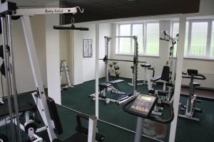 The fitness centre and/or fitness facilities at Hotel Academia