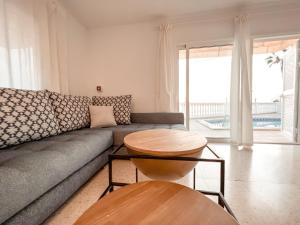 Posezení v ubytování Villa Julia, First Line, 3 Bedrooms, Stunning Ocean View and Pool in Callao Salvaje