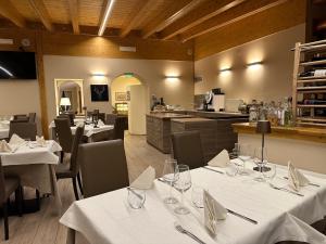 Restaurace v ubytování Hotel Trieste