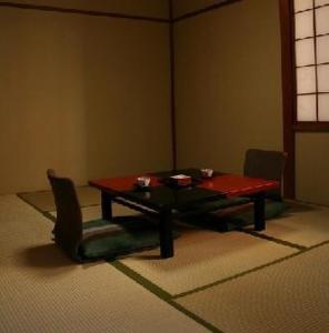 Gallery image of Kikunoya Ryokan in Kanazawa