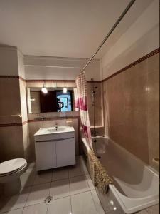 Koupelna v ubytování A sua casa no Algarve + 13 fotografií