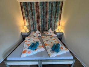 Postel nebo postele na pokoji v ubytování Spreewaldhotel Leipe + 4 fotografie