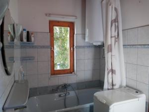 Kúpeľňa v ubytovaní Felsőörsi Nyugalom