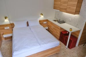 Letto o letti in una camera di Spa & wellness Villa Garetov Konak