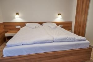 Letto o letti in una camera di Spa & wellness Villa Garetov Konak