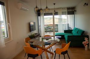 Posedenie v ubytovaní Super modern Apartment Gold, Beautiful View