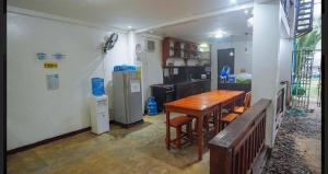 Kuchyň nebo kuchyňský kout v ubytování Tres Islas Hostel