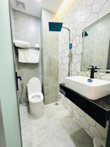 Koupelna v ubytování Thái Vân Home