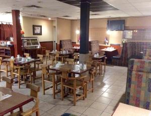Restaurace v ubytování Barriere Motor Inn-BMI