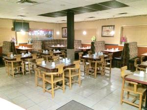 Restaurace v ubytování Barriere Motor Inn-BMI