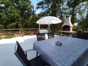 Φωτογραφία από το άλμπουμ του Holiday home with private pool near Opatija σε Jurdani