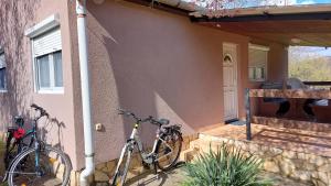The building in which Az apartmant is located