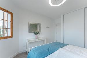 Fotografie z fotogalerie ubytování Sea View Apartment Bouganvillas with terrace and pool v destinaci Adeje