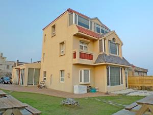 Gallery image of Penghu Chenhi Bay Homestay in Baisha