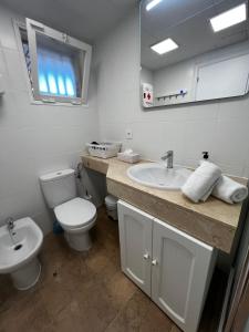 Koupelna v ubytování Apartamento a 3 minutos de la playa