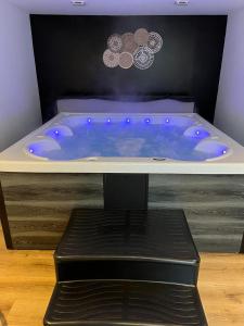 Fotografia z galérie ubytovania Roulotte la Bohême est son Spa en Baie de Somme v destinácii Arrest