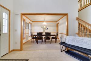 Φωτογραφία από το άλμπουμ του Luxury Spacious Home with some FREE Amenities and Activities! σε Mushroom Farms