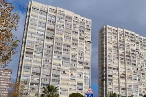 Budova, v ktorej sa apartmán nachádza
