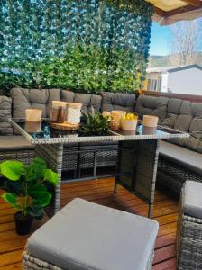 Φωτογραφία από το άλμπουμ του Mobil-home COSY clim&tv-3 Chambres σε Vic-la-Gardiole