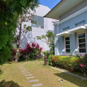 Zahrada ubytování TM 16 Padang, Near Mentawai Fast & City Center