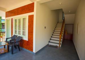 Posezení v ubytování Ocean View Beach Villa Varkala by VOYE HOMES