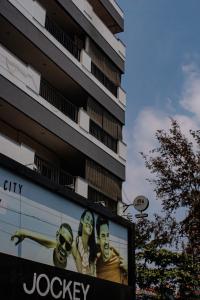 Budova, kde se hotel nachází + 31 fotografií