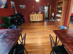 Gallery image of The Garston Lodge in Garston +22 photos