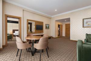 منطقة جلوس في Wyndham Baku