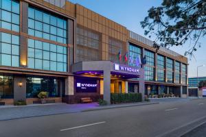 Wyndham Baku في باكو: تصور لواجهة المبنى
