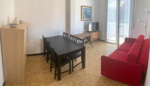 Posezení v ubytování Casa Bianca 5 - confortevole in centro a Moneglia