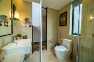 Luoxingge SSAW Boutiquel Hotel的一间浴室