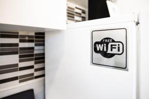 Certyfikat, podpis lub inny dokument wystawiony w obiekcie Casa Zoe - Apartamentos en Suite Budha - Buenas vibras! Edificio #LasNaciones