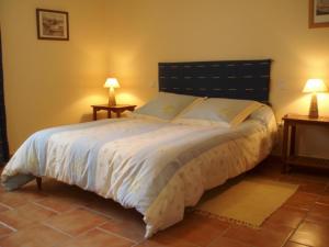 Postel nebo postele na pokoji v ubytování La chatellenie