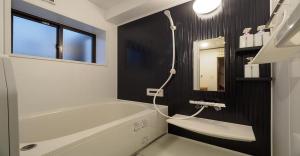 Ванная комната в Kyoto Hostel japanese room 2F / Vacation STAY 8178