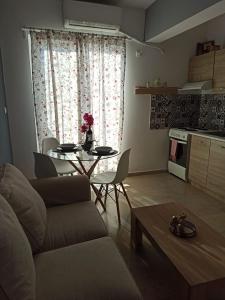 Kuchyň nebo kuchyňský kout v ubytování M&M Small House
