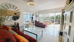 Posedenie v ubytovaní Apartamentos Saint Malo Familidays