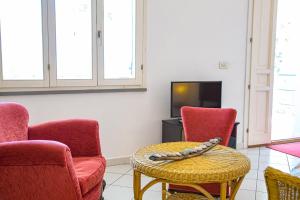 Gallery image of Casa Delfina, vicinissima al mare IUN R1039 in Cala Gonone +19 photos