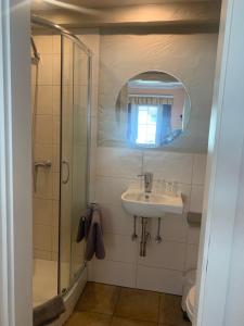 Afbeelding uit fotogalerij van Zum weißen Ross in Nidda