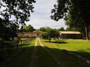 Zahrada ubytování Château de l'Isle - Chambres d'Hôtes