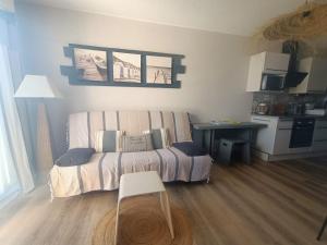 Fotografia z galérie ubytovania Superbe Appartement T3 Cabine avec Vue Mer, Narbonne Plage- 6LP39 v destinácii Narbonne-Plage