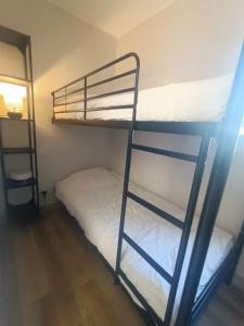Fotografia z galérie ubytovania Superbe Appartement T3 Cabine avec Vue Mer, Narbonne Plage- 6LP39 v destinácii Narbonne-Plage